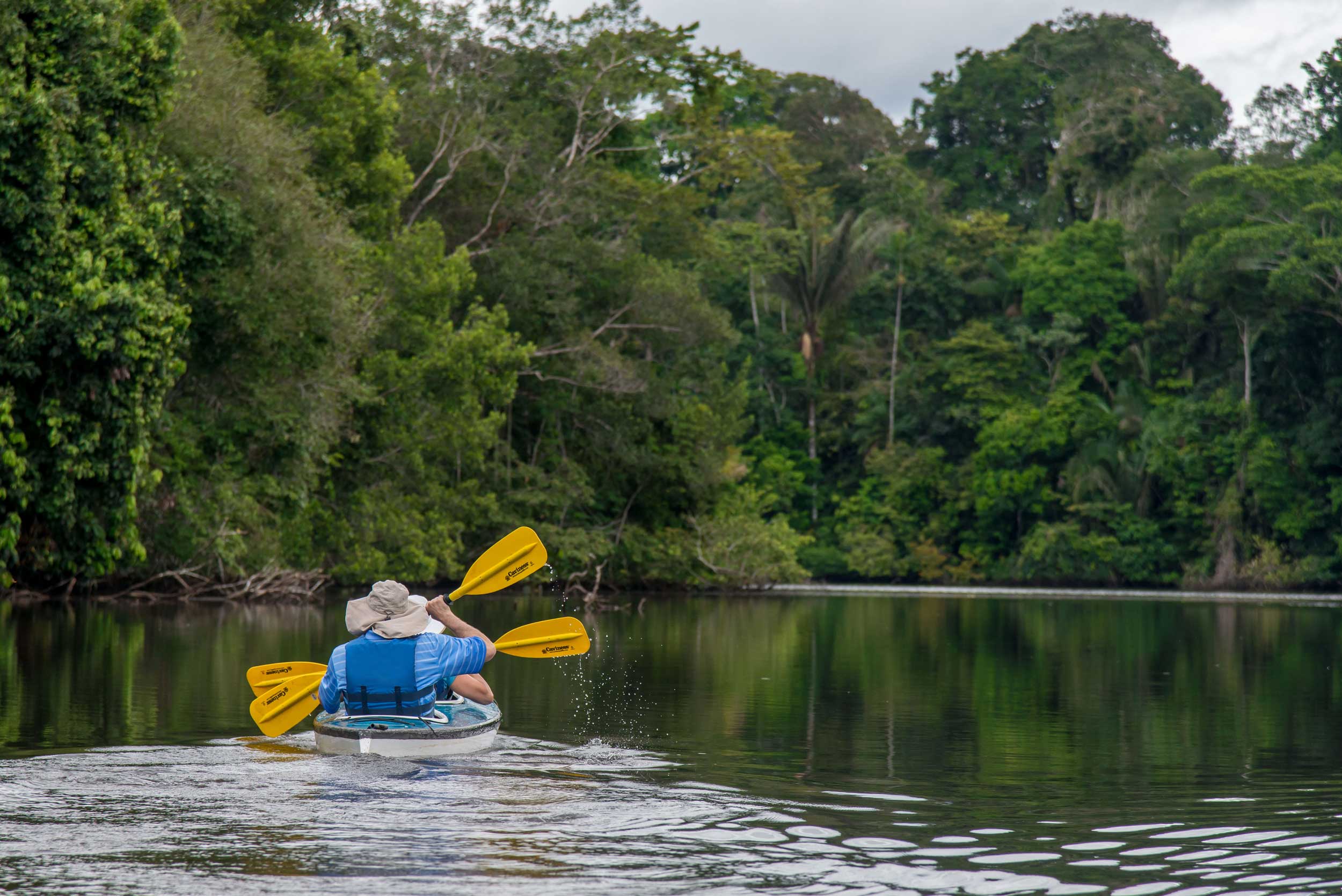 paseo-canoa-la-selva-eco-lodge