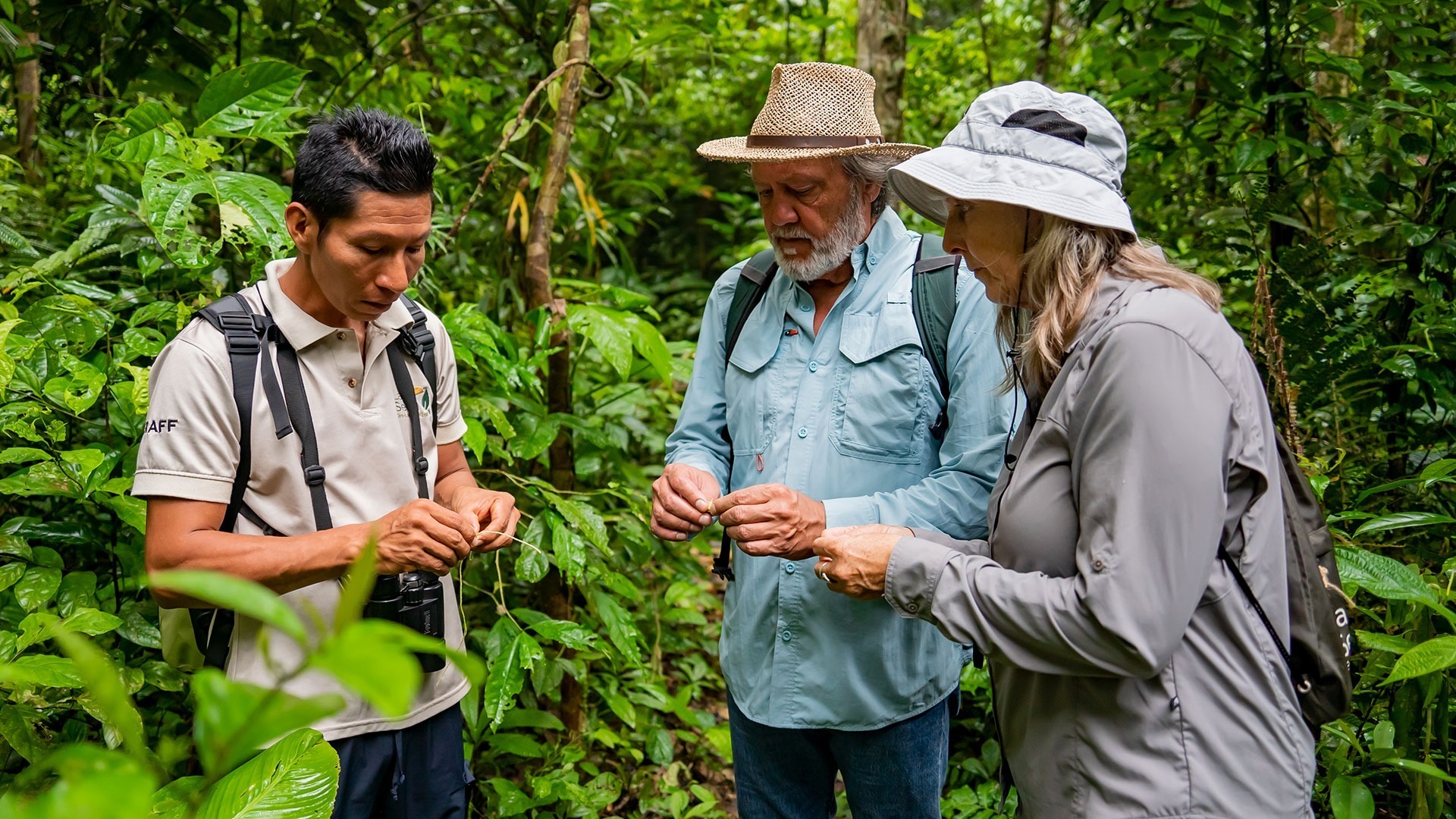 la-selva-eco-lodge-native-guide
